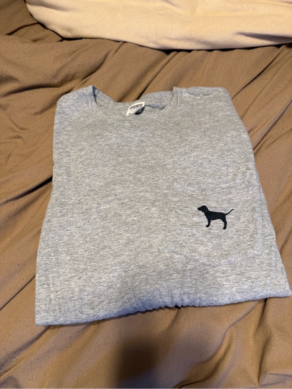 PINK Victoria's Secret Gray Long Sleeve Tee with Black Dog Pocket Graphic